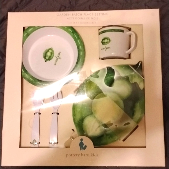 Pottery Barn Kids Other - Pottery Barn Kids Garden Patch Place Setting